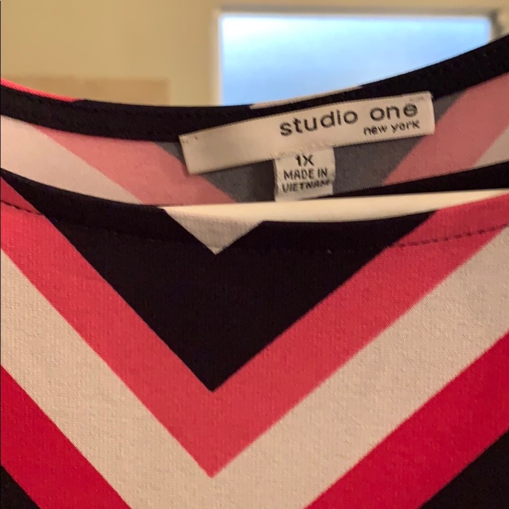 Studio One Multi- Color Dress - Picture 4 of 6